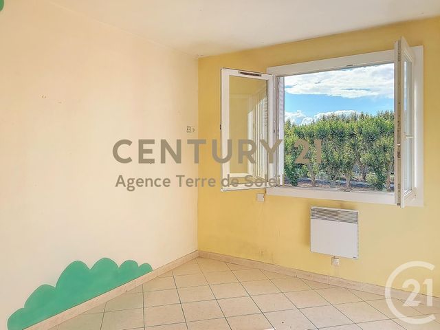 Appartement F4 à vendre - 4 pièces - 69.0 m2 - PONT ST ESPRIT - 30 - LANGUEDOC-ROUSSILLON - Century 21 Agence Terre De Soleil